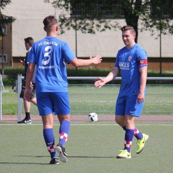 Petarda Croatije Frankfurt protiv Makedonije, svih 5 golova postigao kapetan Marijan Ležeta Čestitka Adriana Bračića za pogodak kapetanu i petorostrukom strijelcu Mariju Lažeti