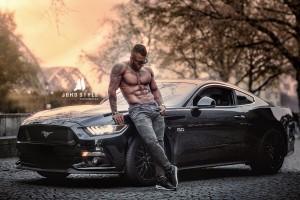 Od bebe izbjeglice iz BiH do poznatog belgijskog modela Erko Jun