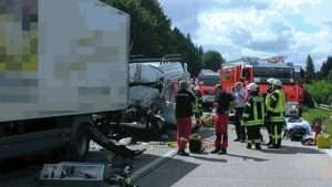 VIDEO Za nepropuštanje vozila spasilačke službe kazne i do 320 eura Pomoć na autocesti1