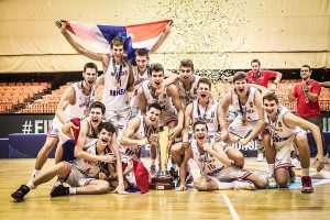 ZLATNI KOŠARKAŠI: Hrvatski kadeti osvojili naslov prvaka Europe Po četvrti put su hrvatski kadeti postali prvaci Europe / Foto: HKS