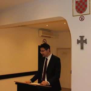 Božićno-novogodišnji prijem i druženje u hrvatskom Generalnom konzulatu u Stuttgartu Hrvatski generalni konzul Ivan Sablić / Foto: Fenix