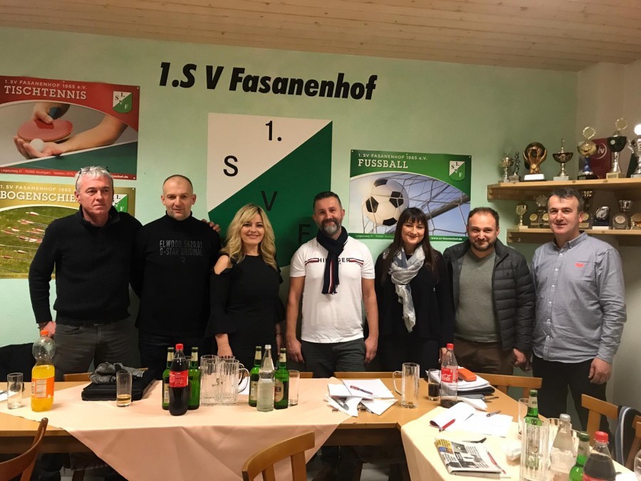 Novo vodstvo Udruge sa novom predsjednicom Marijom Jaković (treća s lijeva)