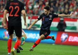 IZOSTALA SLAST POBJEDE: Budimpešta puna Hrvata, na terenu Hrvatska izgubila od Mađarske Josip Brekalo / Foto: Hina