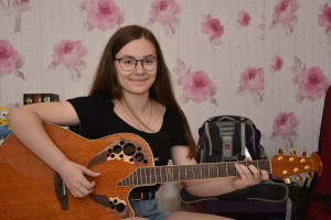 USPJEH HRVATSKE OBITELJI IZ NJEMAČKE: Kćer krenula očevim stopama Ana je sa prijateljicama osnovala band The Strawberries