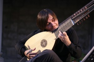 KONCERT ZA PAMĆENJE: Edin Karamazov, Igor Paro i Hrvoje Jugović oduševili Austrijance Karamazov Klein