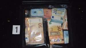 POLICIJSKA OPERACIJA "FAMILIA": U akciji na tri kontinenta zaplijenjeno više od tone kokaina i dva milijuna eura zaplijena novac