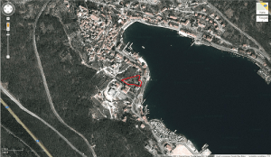 IZUZETNA PONUDA: Prodaje se hotel u središtu Lovrana i atraktivno zemljište uz plažu u Bakru Zemljište u Bakru