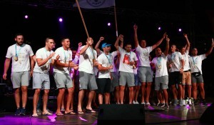 Završen 22. Maraton lađa: Štit kneza Domagoja u ruke "Gusara" iz Komina, druga je posada "Stabline, treći "Crni put" iz Metkovića Pobjednik 22. Maratona lađa je Gusar iz Komina / Foto: Hina