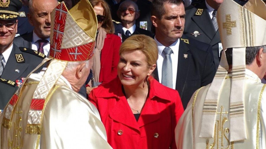 Na vojnom hodočašću u Mariji Bistrici tisuće hrvatskih vojnika, policajaca i branitelja Vrhovna zapovjednica na hodočašću / Foto: Hina