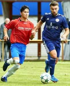POBJEDA ZA VUKOVAR: Croatia Mannheim slavila s 4:0 u posljednjoj domaćoj utakmici prvog dijela sezone Miljenko Mrkonjić (plavi dres) / Foto: Fenix