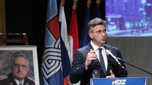 Plenković poručio iz Osijeka: Snaga HDZ-a pokazat će se i na predsjedničkim izborima Andrej Plenković / Foto: Hina