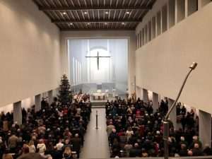 POLNOĆKA U FRANKFURTU, STUTTGARTU I DRUGIM NJEMAČKIM GRADOVIMA: Ovo je najsvetija noć, Sveta noć u kojoj se Spasitelj svijeta rodio kao običan čovjek Sv. misa u Stuttgartu / Foto: HKZ