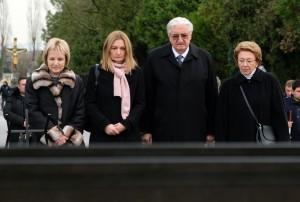 Državni vrh položio vijenac u povodu 20. obljetnice Tuđmanove smrti Obitelj Tuđman/Foto:Hina