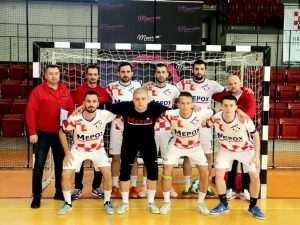 TOPAS Z-MONROE CUP 2020.: Prvo mjesto i 5.000 eura pripalo momčadi "Boban Rajović", drugo mjesto i 2.500 za "Top one Futsal Mepox", a treće mjesto i 1.000 eura za Ibis Hotel Drugoplasirana momčad "Top one Futsal Mepox" / Foto: Fenix (Ž. Cindrić)