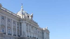 ODLUKA ZA POHVALU: Nema trajnog otpuštanja radnika dok traje izvanredno stanje zbog koronavirusa Madrid (ilustracija) / Foto: Fenix