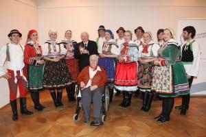 Jozo Lavička s folklorašima/ Foto: Fenix ((Petar Tyran)