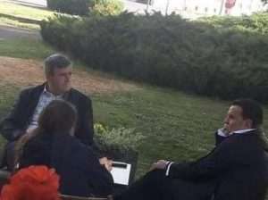 NAČELNIK OKUČANA ACA VIDAKOVIĆ: Na obljetnicama kao što su Bljesak ili Oluja nema mjesta za politiku Aca Vidaković u razgovoru sa reporterom Nove TV Andrijom Jarkom / Foto: Fenix (Preslik Nova TV)