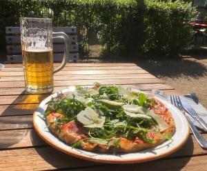 Piza i pivo _ Feniy