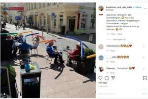 KREATIVNA IDEJA: Evo kako se u jednoj njemačkoj slastičarnici gosti drže propisane udaljenosti Foto: Instagram