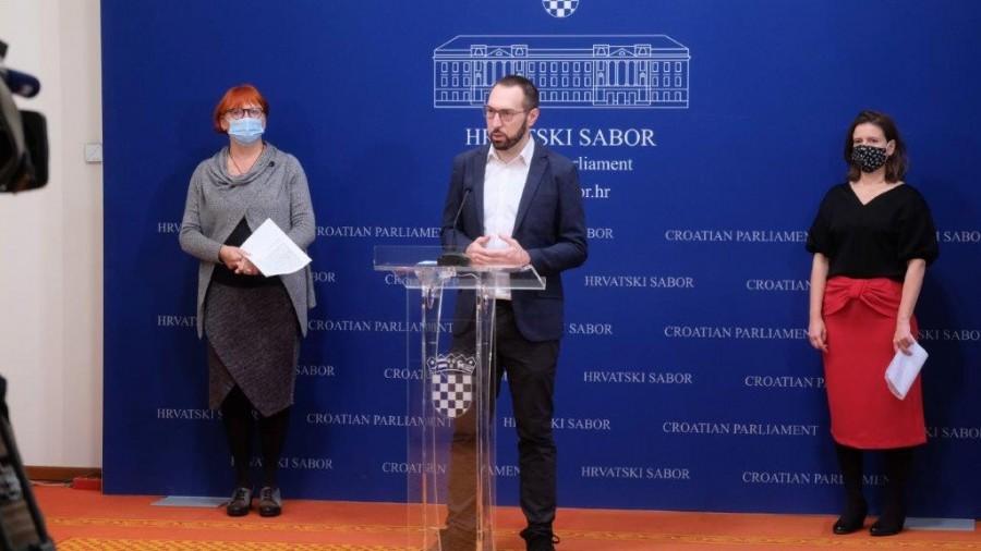 Rada Borić, Tomislav Tomašević i Katarina Peović / Foto: Hina
