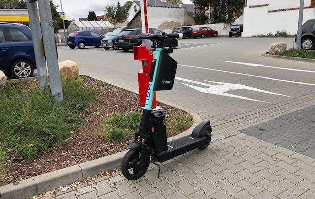 romobil roler skuter
