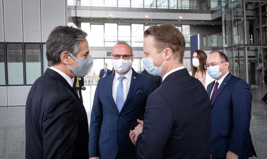Hrvatski ministar Grlić Radman razgovarao s američkim državnim tajnikom Blinkenom i nizom drugih kolega iz članica NATO-a