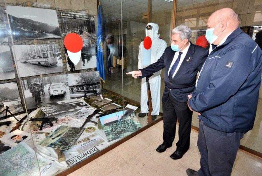 Izložba "Krvavi Uskrs" u karlovačkoj Policijskoj upravi