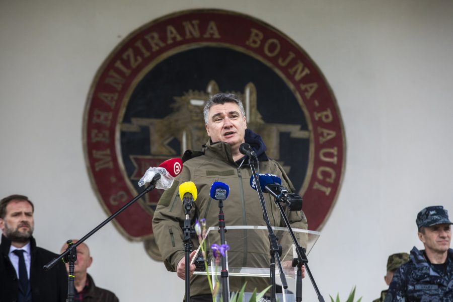 Milanović u Kninu: HV je jedan od stupova civilne, demokratske, građanske države Milanović u Kninu: HV je jedan od stupova civilne, demokratske, građanske države