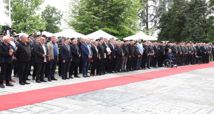 PRIJEM ZA DAN ORUŽENIH SNAGA RH: Hrvatski predsjednik Milanović dodijelio odličja zaslužnima Odlicja dodjela