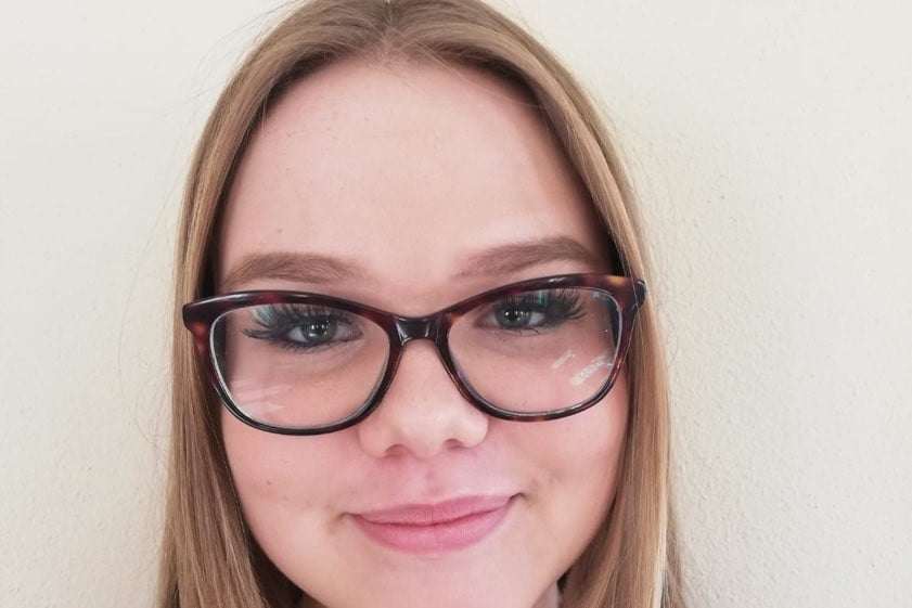 U NJEMAČKOJ NESTALA 16-GODIŠNJA SANDRA: Policija je objavila njezinu fotografiju i traže pomoć stanovnika U NJEMAČKOJ NESTALA 16-GODIŠNJA SANDRA: Policija je objavila njezinu fotografiju i traže pomoć stanovnika