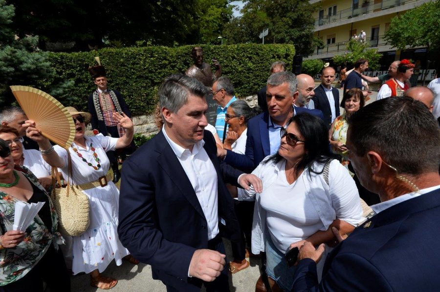 Predsjednik Milanović u Sinju na otkrivanju spomenika Anti Župiću