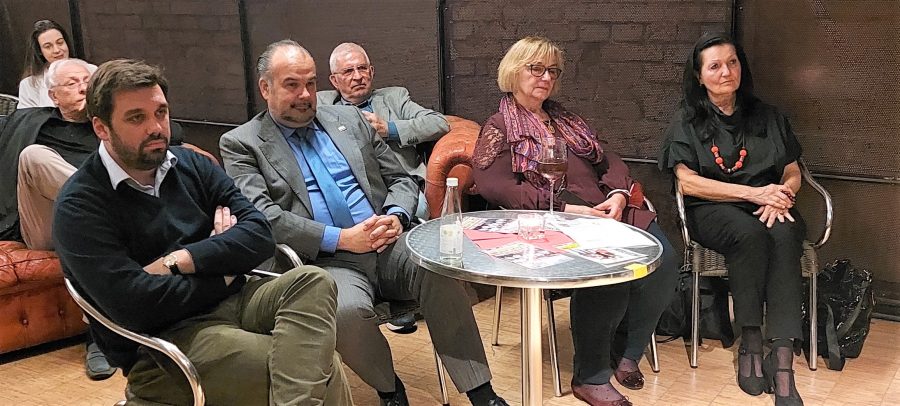RECITAL POEZIJE: Nakon Dubrovnika i bečki Hrvati uživali u pjesmama „Između mora i neba“ Jadranke Klabučar Gros