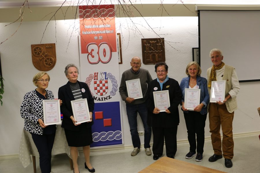 (FOTO) NIJE UVIJEK BILO LAKO: Hrvatska kulturna zajednica u Mainzu proslavila 30. obljetnicu