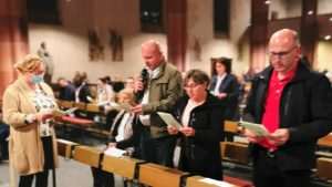 PROSLAVA SV. FRANJE U FRANKFURTU: Svetkovina popularnog sveca uz primanja članova u Mjesno bratstvo OFSu PROSLAVA SV. FRANJE U FRANKFURTU: Svetkovina popularnog sveca uz primanja članova u Mjesno bratstvo OFSu