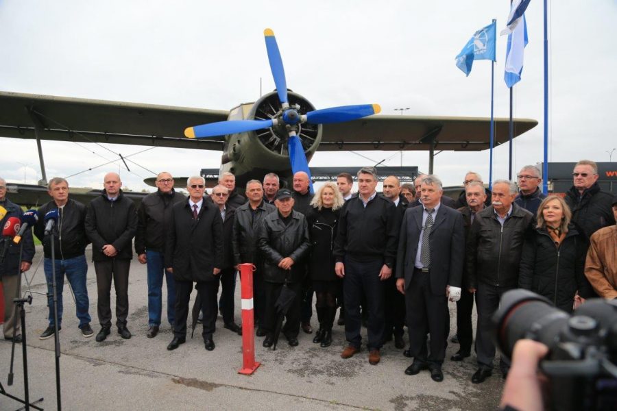 (FOTO) MILANOVIĆ U OSIJEKU: Vjerujem da je nasilje nad migrantima izoliran slučaj, policija se ne smije tako ponašati