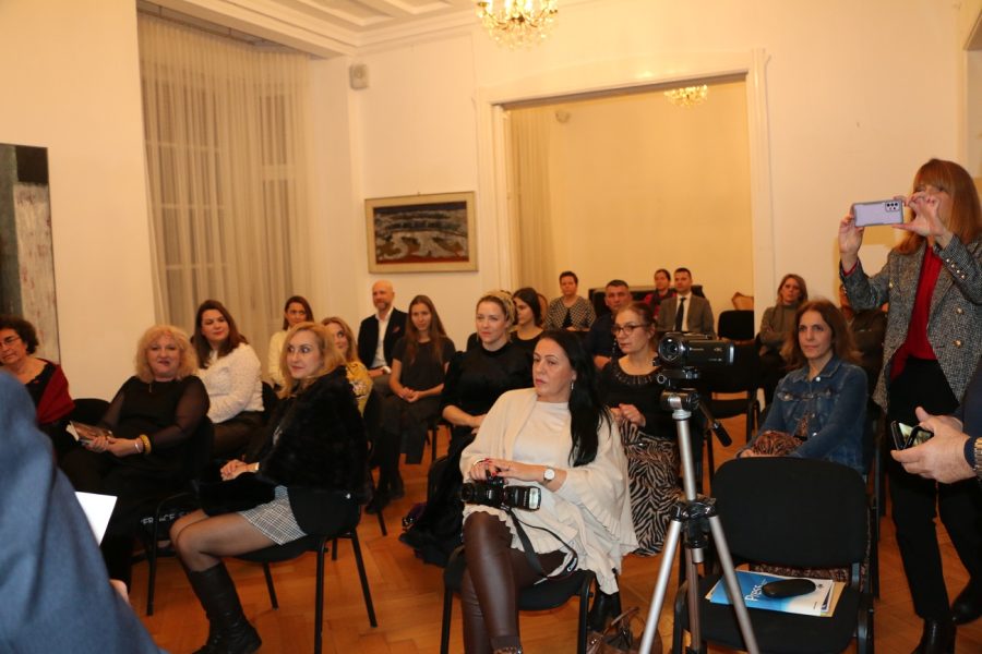 BERLIN: U Veleposlanstvu RH predstavljen novi roman Njegova žena Marijane Dokoza