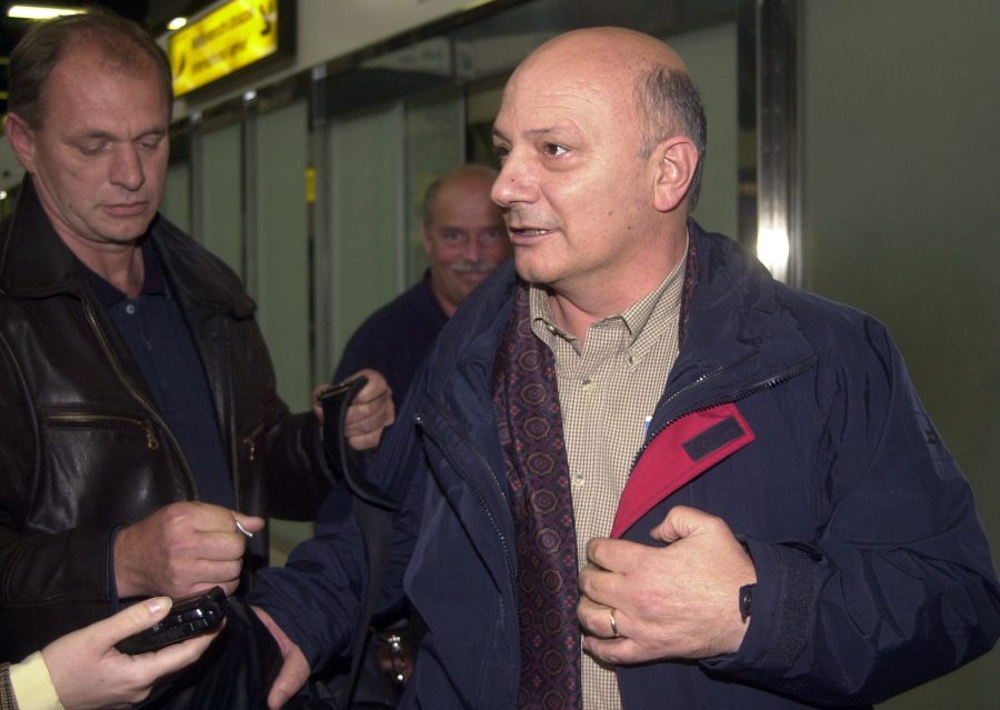 POTVRĐENO: General Milivoj Petković stigao u Hrvatsku, u zračnoj luci u Zagrebu dočekala ga odvjetnica Vesna Alaburić