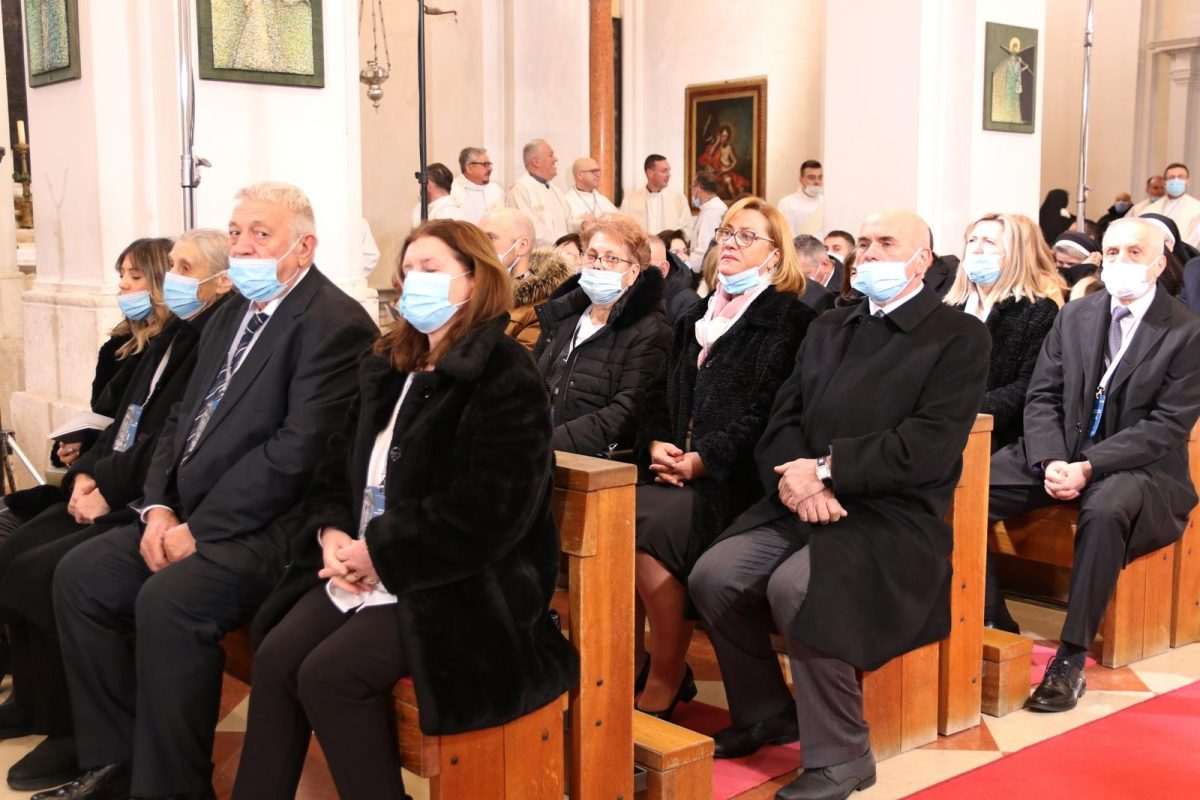 NAKON VIŠE OD GODINU DANA ČEKANJA: Zaređen novi dubrovački biskup mons. Roko Glasnović! NAKON VIŠE OD GODINU DANA ČEKANJA: Zaređen novi dubrovački biskup mons. Roko Glasnović!