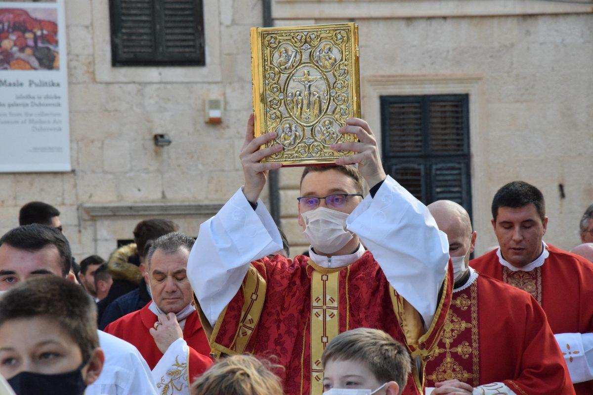 FESTA SV.VLAHA: Dubrovčani proslavili 1050. Festu zaštitnika Grada, misno slavlje predvodio nadbiskup Chicaga kardinal Blase Cupich festa sv. vlaha