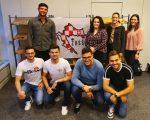VEČERNJAKOVA DOMOVNICA 2022.: Predstavljamo 9 nominiranih najuspješnijih hrvatskih udruga u iseljeništvu - glasujte za svoje favorite VEČERNJAKOVA DOMOVNICA 2022.: Predstavljamo 9 nominiranih najuspješnijih hrvatskih udruga u iseljeništvu - glasujte za svoje favorite