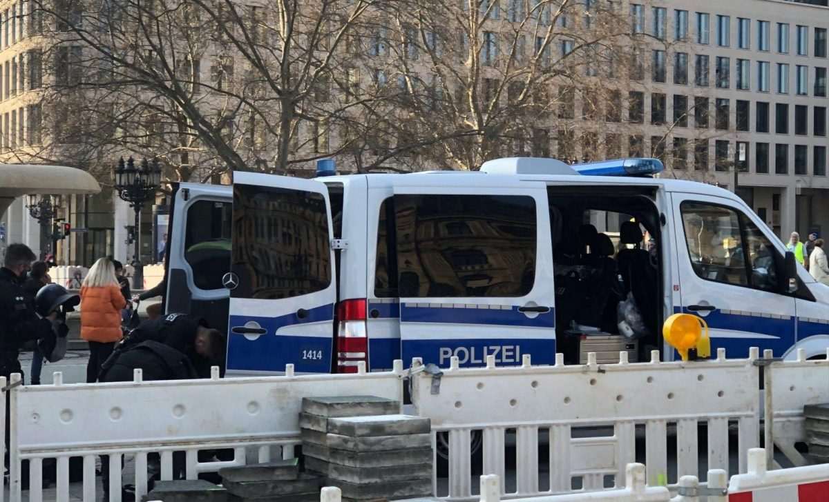policija