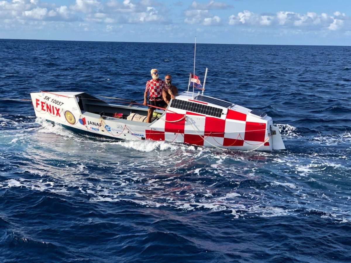 (FOTO I VIDEO) UZ BOŽJU POMOĆ NA FENIXU: Dvojica hrvatskih branitelja preveslali Atlantski ocean i ušli u povijest (FOTO I VIDEO) UZ BOŽJU POMOĆ NA FENIXU: Dvojica hrvatskih branitelja preveslali Atlantski ocean i ušli u povijest