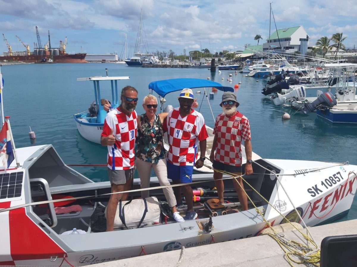 (FOTO I VIDEO) UZ BOŽJU POMOĆ NA FENIXU: Dvojica hrvatskih branitelja preveslali Atlantski ocean i ušli u povijest (FOTO I VIDEO) UZ BOŽJU POMOĆ NA FENIXU: Dvojica hrvatskih branitelja preveslali Atlantski ocean i ušli u povijest