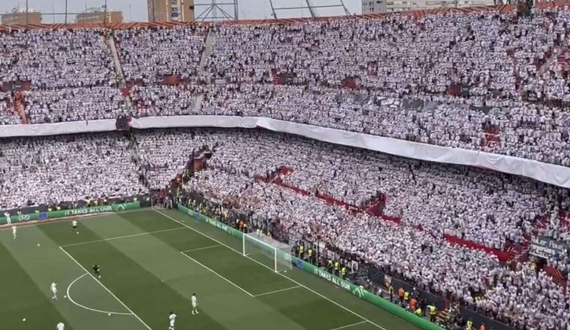 SRETAN ZAVRŠETAK NOGOMETNE DRAME U SEVILLI: Eintracht na jedanaesterce osvojio naslov Europske lige SRETAN ZAVRŠETAK NOGOMETNE DRAME U SEVILLI: Eintracht na jedanaesterce osvojio naslov Europske lige