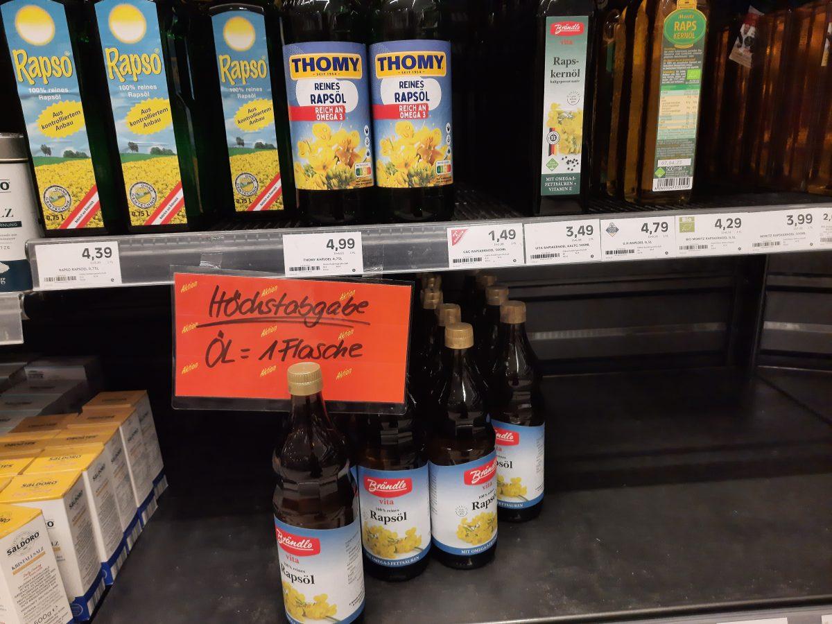 U TRGOVINAMA U NJEMAČKOJ ULJA PONOVNO IMA: Neki kupci ga ne žele kupovati, kupac u Aldi trgovini otkrio zbog čega!