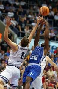CIBONI 20. NASLOV PRVAKA: U petoj utakmici finala doigravanja savladali Zadar sa 56-51 CIBONI 20. NASLOV PRVAKA: U petoj utakmici finala doigravanja savladali Zadar sa 56-51