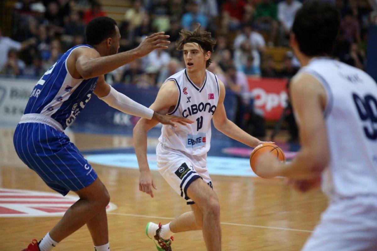 CIBONI 20. NASLOV PRVAKA: U petoj utakmici finala doigravanja savladali Zadar sa 56-51 CIBONI 20. NASLOV PRVAKA: U petoj utakmici finala doigravanja savladali Zadar sa 56-51