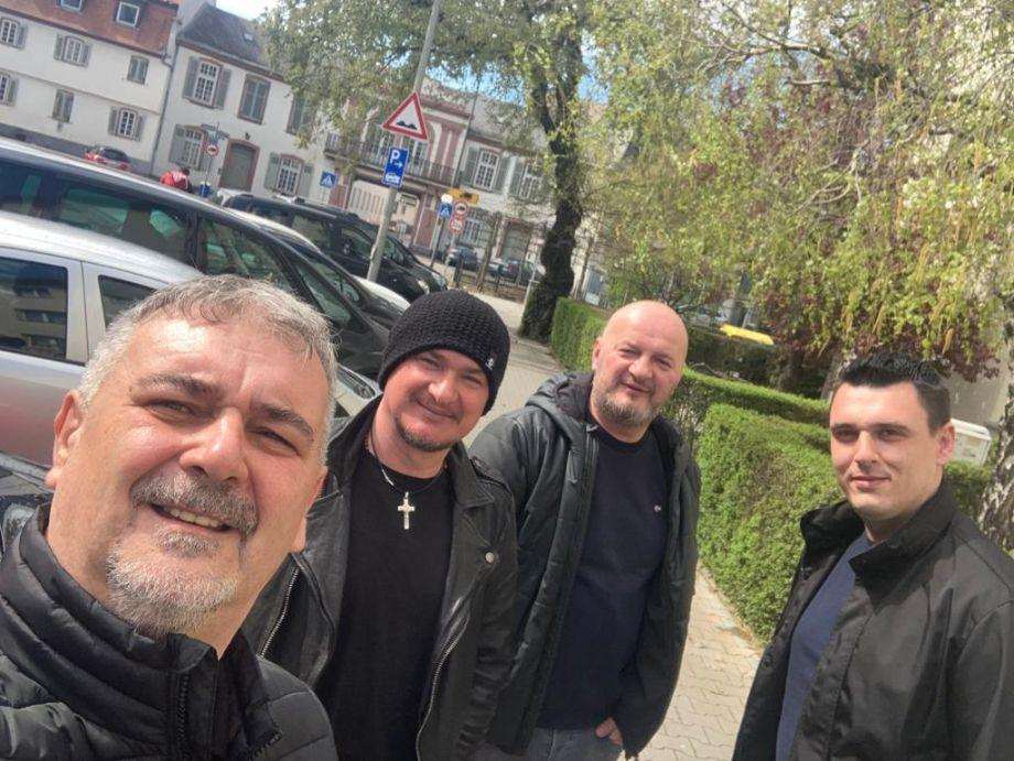 (VIDEO) JOSIP PERIĆ I ZDRAVKO ČURIĆ: Pogledajte video spot za pjesmu „Odavde do Uskoplja“ (VIDEO) JOSIP PERIĆ I ZDRAVKO ČURIĆ: Pogledajte video spot za pjesmu „Odavde do Uskoplja“