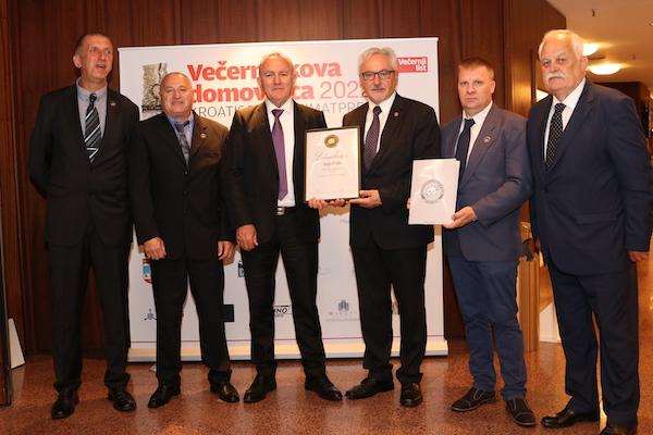 VEČERNJAKOVA DOMOVNICA UGOSTILA GROMOVE: Vesele nas osmjesi na licima stanovnika Bad Homburga stipe gromovi