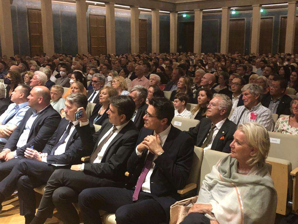(FOTO) VELIČANSTVEN KONCERT U MÜNCHENU: U znak prijateljstva Bavarske i Hrvatske održan koncert na kojeg je došao i premijer Plenković (FOTO) VELIČANSTVEN KONCERT U MÜNCHENU: U znak prijateljstva Bavarske i Hrvatske održan koncert na kojeg je došao i premijer Plenković